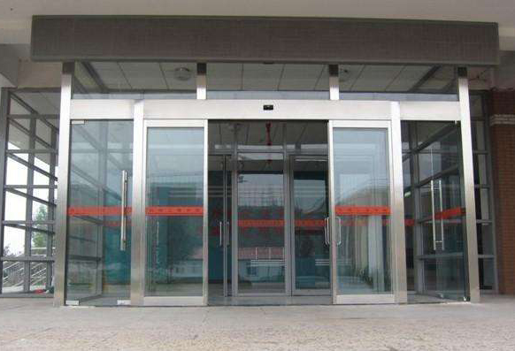 西安松下銳帝150自動感應(yīng)門案例實(shí)拍