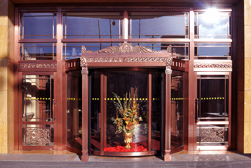 兩翼自動旋轉門帶展臺