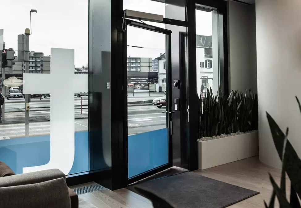 多瑪ED100平開自動門