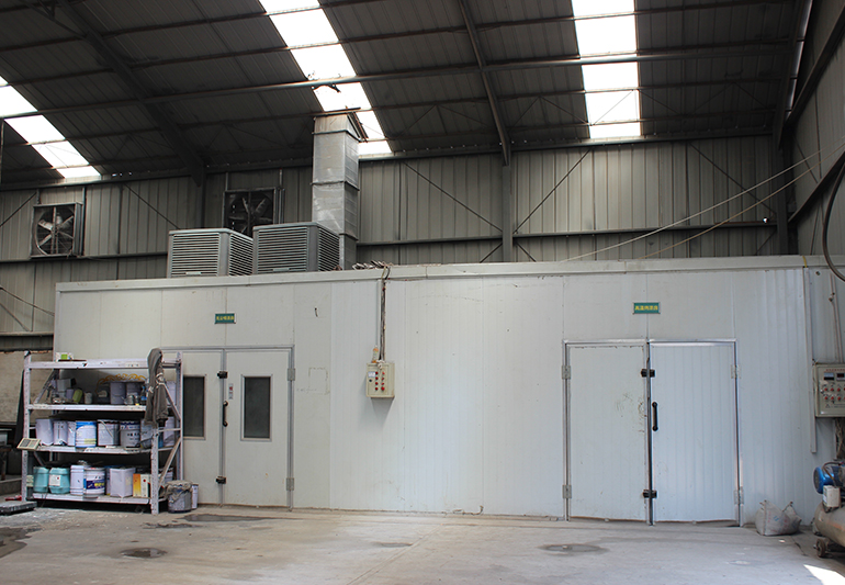 高溫烤漆車間，自動門工廠