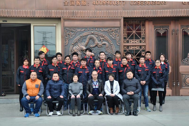 天卓自動門員工集體合