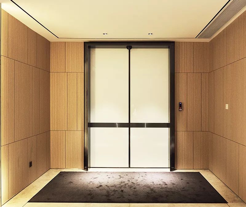 窄框<a href=https://xinghuofengchuan.com/pingyi/ target=_blank class=infotextkey>平移自動門</a>