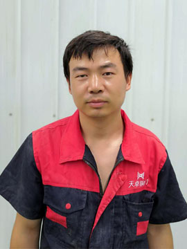 天卓自動門維修郭光輝師傅