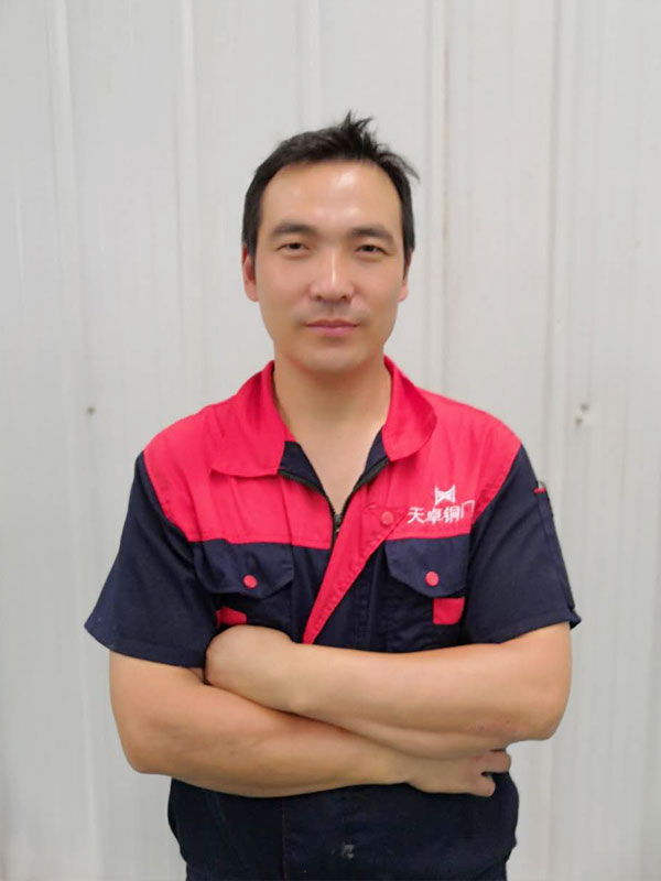 天卓自動門維修單嚴鋒師傅