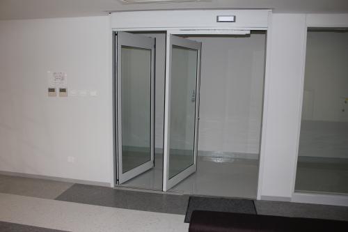 應急<a href=https://xinghuofengchuan.com/pingyi/ target=_blank class=infotextkey>平移自動門</a>