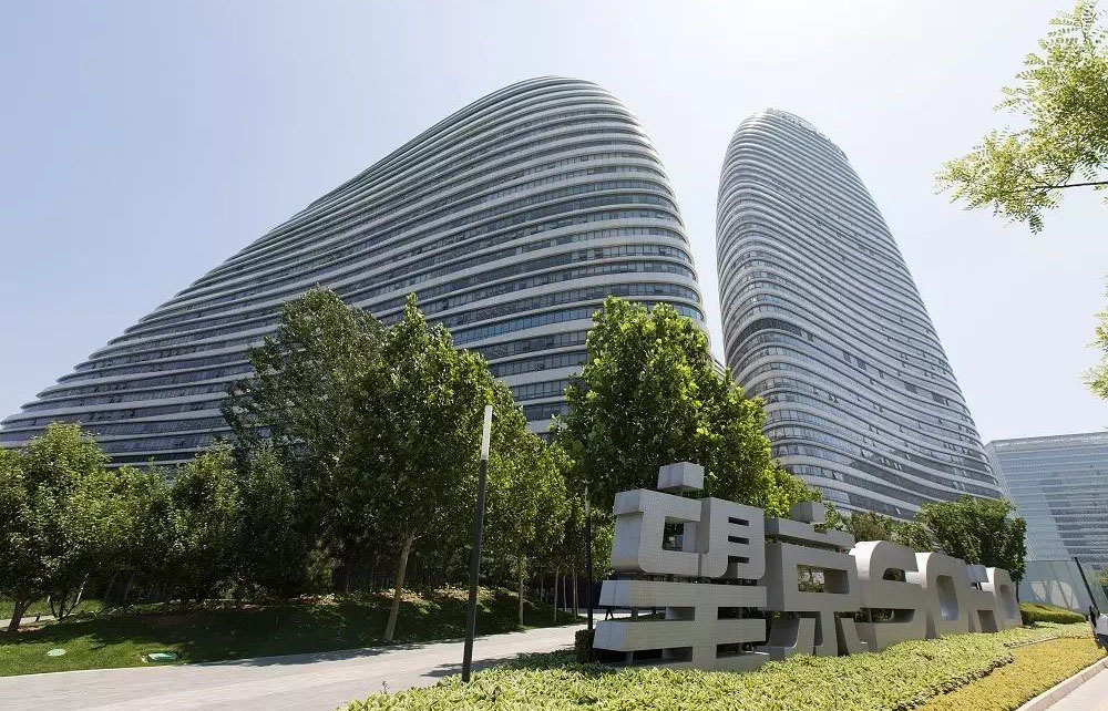 辦公寫字樓地彈簧玻璃門