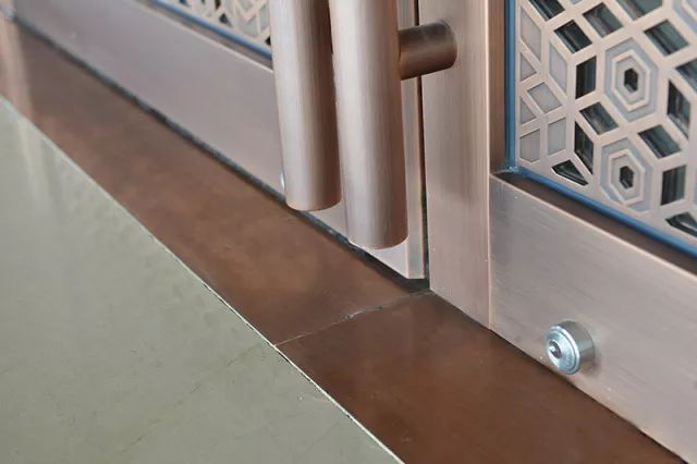 北京穎泰嘉和辦公大樓自動門