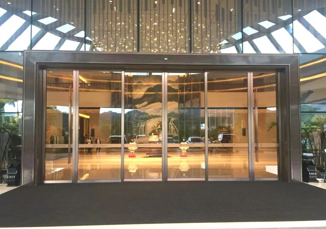 松下250重型自動門