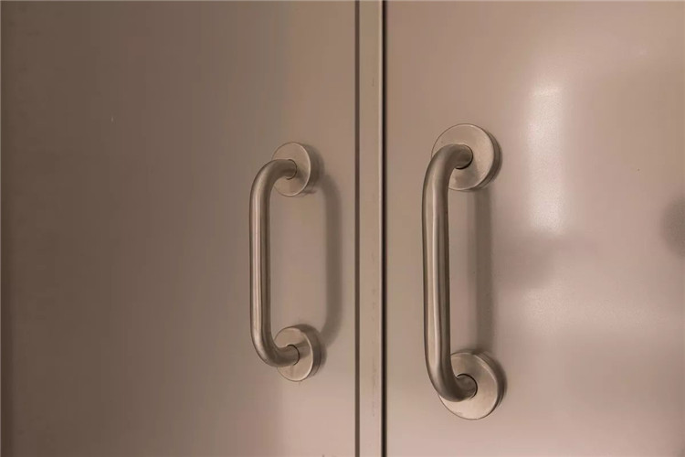 <a href=https://xinghuofengchuan.com/market/ target=_blank class=infotextkey>商場自動門</a>