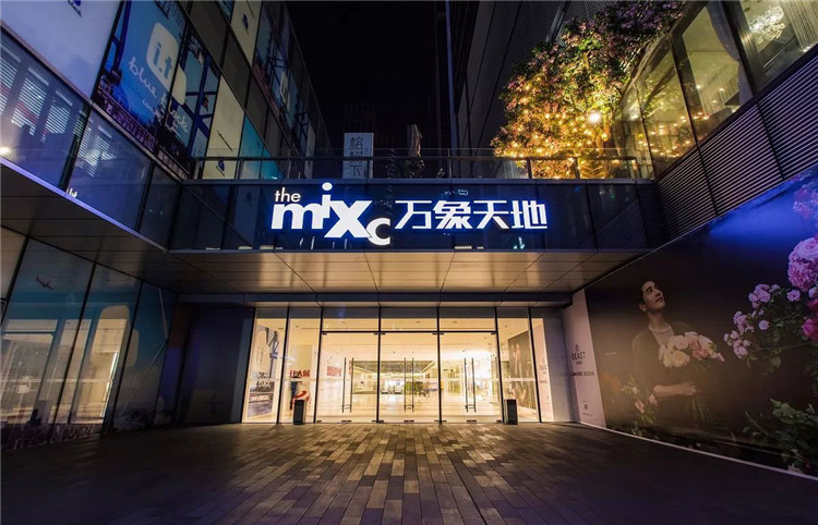 深圳萬象天地商場自動門