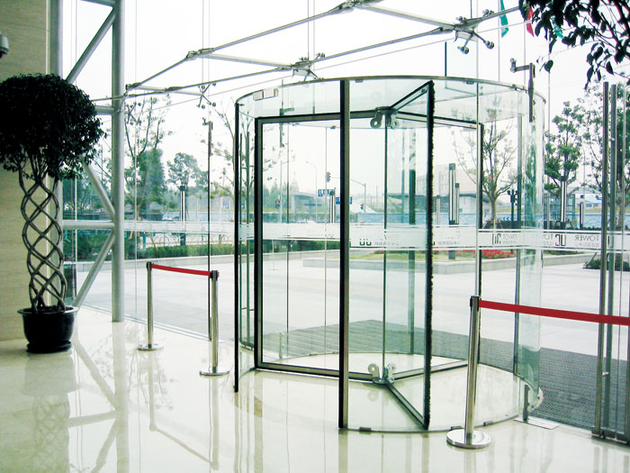 西安天卓旋轉門，陜西知名品牌，行業先鋒