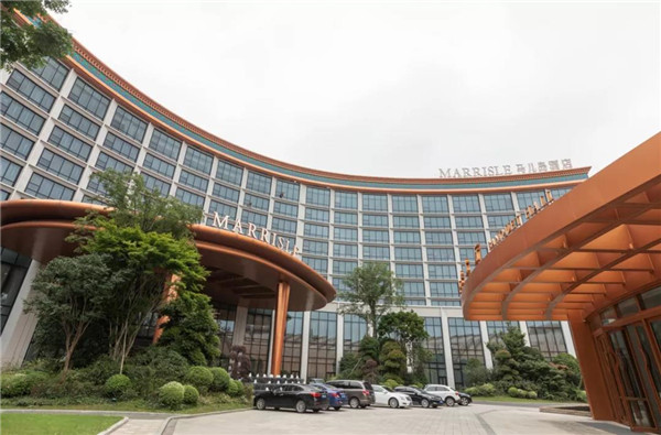 無錫馬兒島酒店蓋澤TSA 365 NT旋轉門和TS 550 NV地彈簧應用