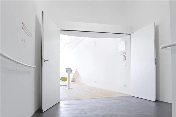 西安多瑪丨松下丨蓋澤閉門器廠家直銷,極窄空間,靈動無阻