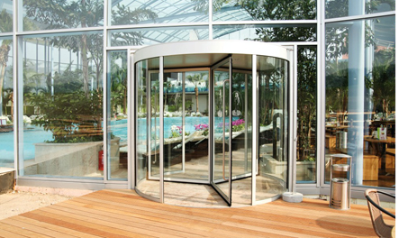 多瑪、蓋澤、<a href=https://xinghuofengchuan.com/panasonic/ target=_blank class=infotextkey><a href=https://xinghuofengchuan.com/songxia/ target=_blank class=infotextkey>松下自動(dòng)門</a></a>手動(dòng)自動(dòng)靈活切換,滿足個(gè)性化需求