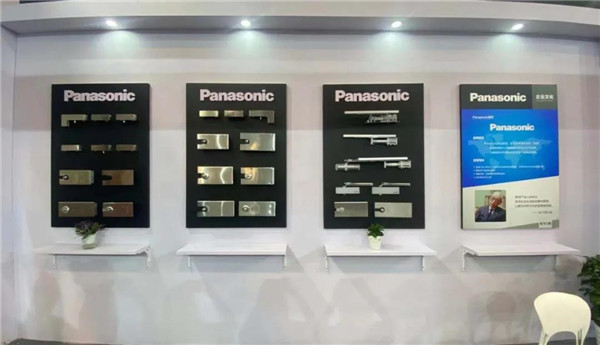 松下地彈簧、閉門器