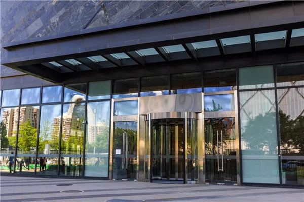 清華大學的選擇,蓋澤全<a href=https://xinghuofengchuan.com/xuanzhuan/ target=_blank class=infotextkey>自動旋轉門</a>,電動開窗器