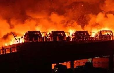 天津爆炸六周年紀念日，豐田汽車工廠自動門翻新維修