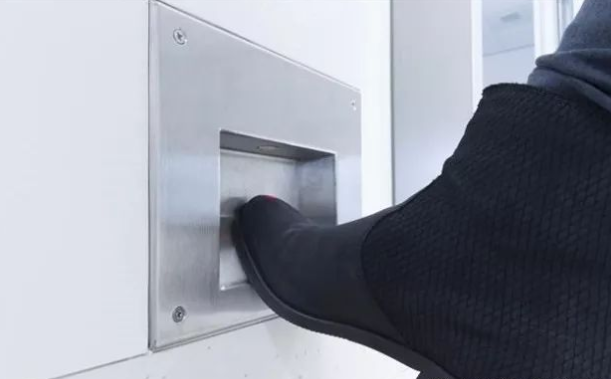 西安天卓<a href=https://xinghuofengchuan.com/hospital/ target=_blank class=infotextkey>醫(yī)用自動(dòng)門</a>