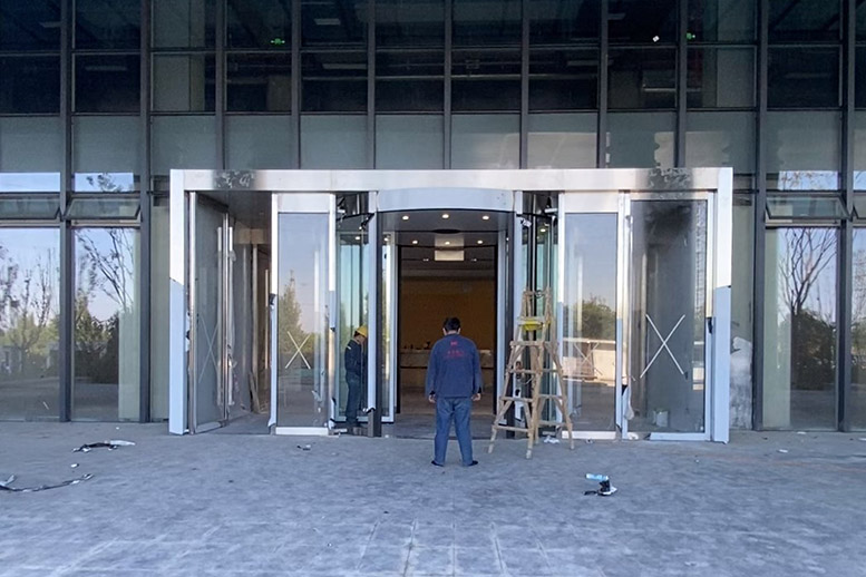 西安增材制造產業園兩翼旋轉門